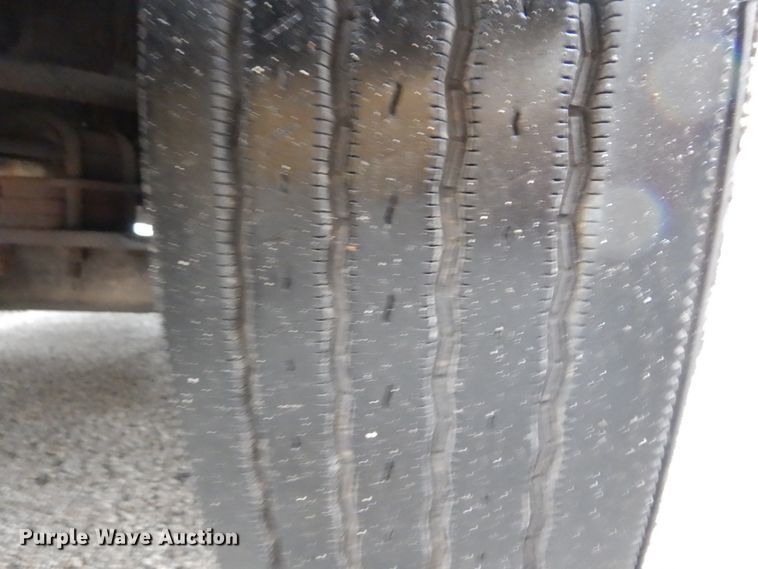 image for item DH2016 2001 Chevrolet C7500 dump truck