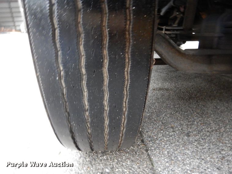 image for item DH2016 2001 Chevrolet C7500 dump truck