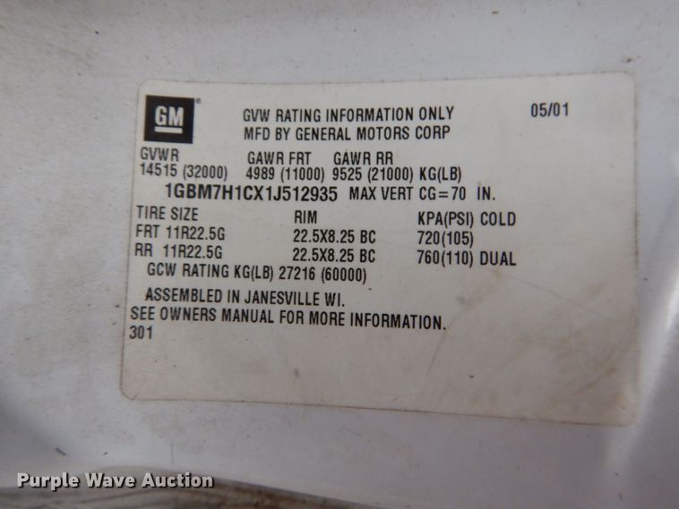 image for item DH2016 2001 Chevrolet C7500 dump truck