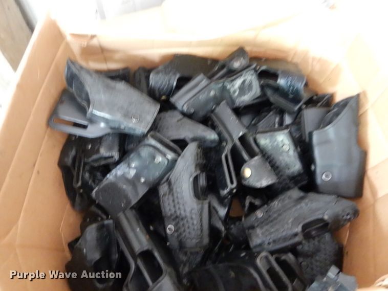 Gun stocks and holsters in Branson, MO Item DH2029 sold Purple Wave