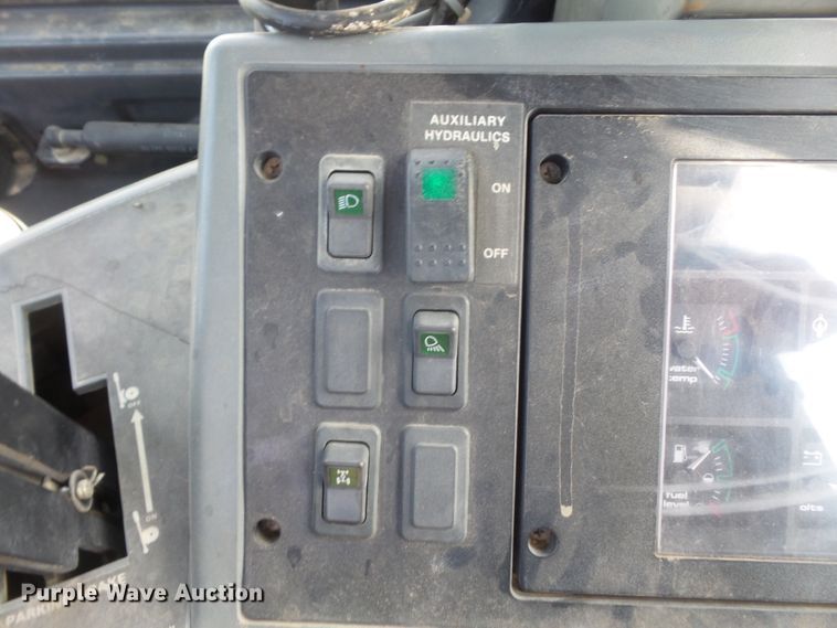 image for item DH2499 2000 Case 580L Series II backhoe