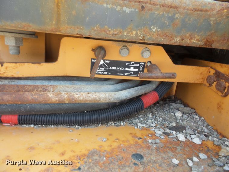 image for item DH2499 2000 Case 580L Series II backhoe