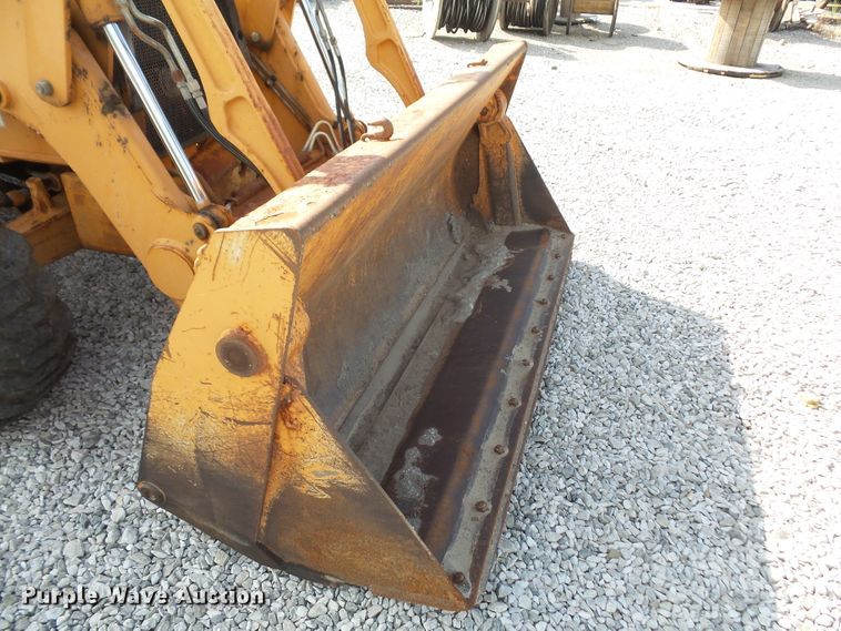 image for item DH2499 2000 Case 580L Series II backhoe