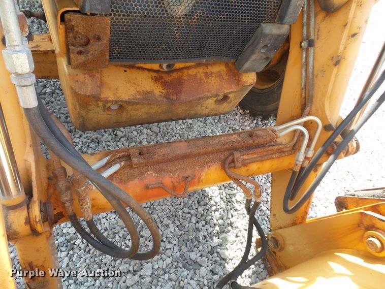 image for item DH2499 2000 Case 580L Series II backhoe