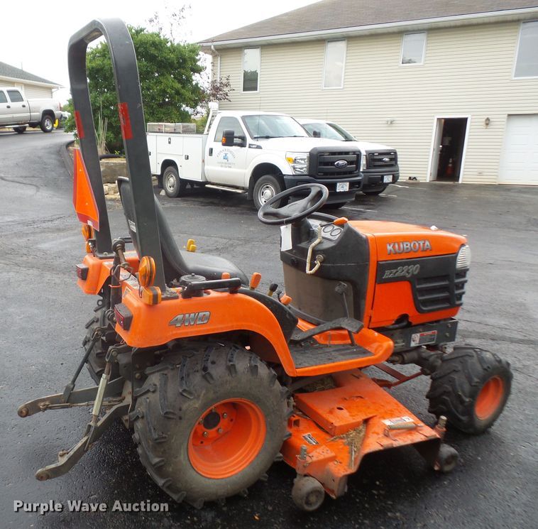 image for item DH2509 2004 Kubota BX2230D MFWD tractor