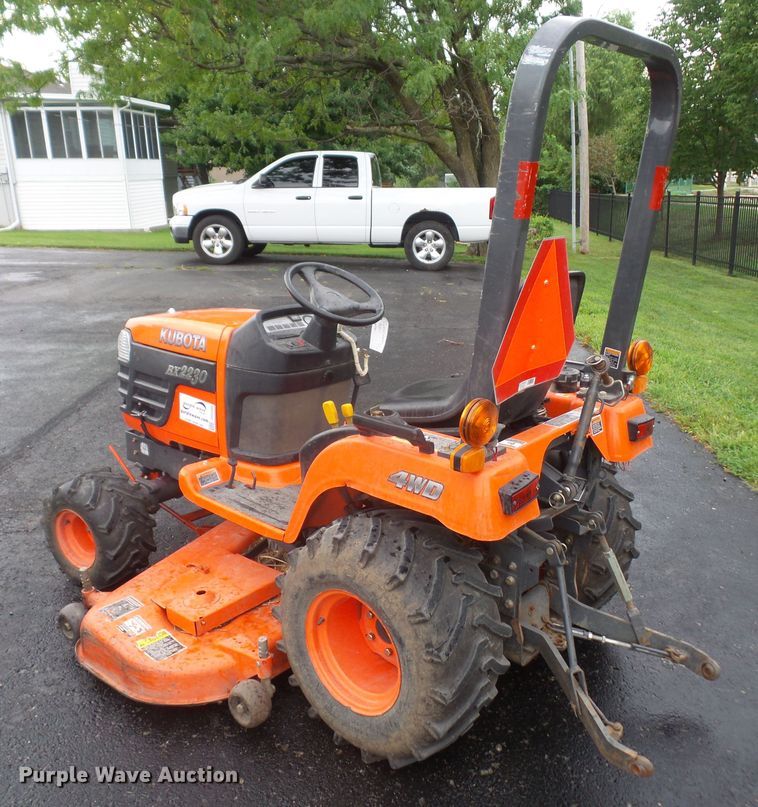 image for item DH2509 2004 Kubota BX2230D MFWD tractor