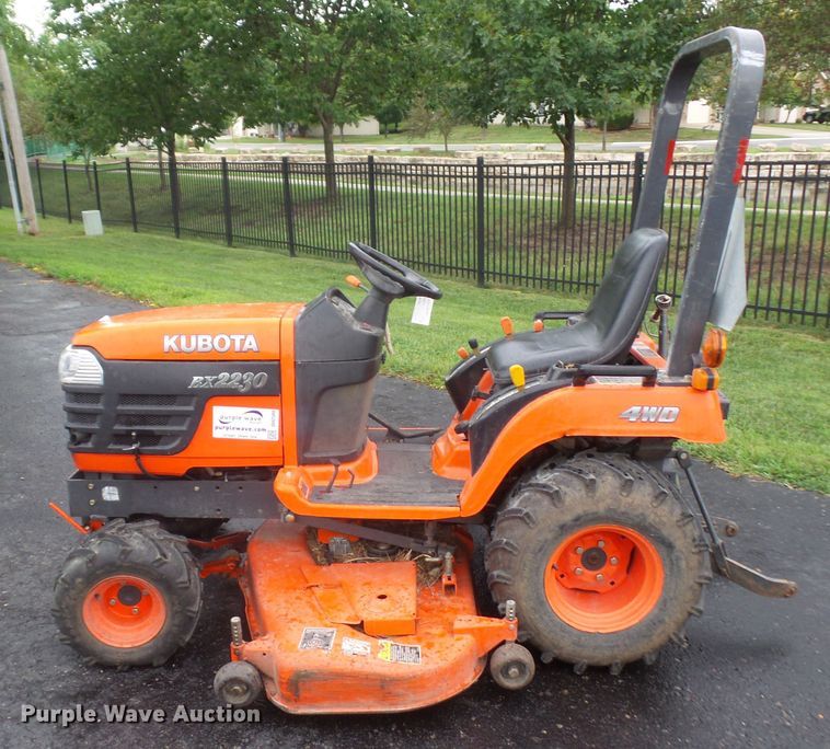 image for item DH2509 2004 Kubota BX2230D MFWD tractor