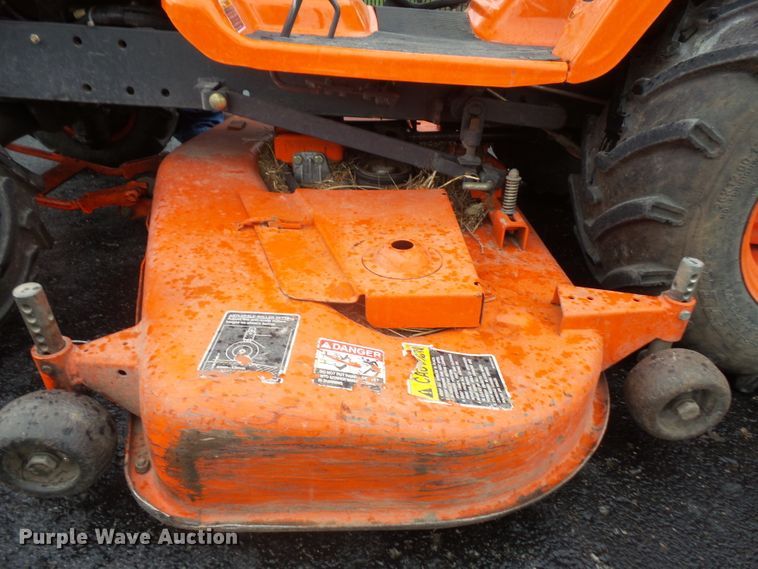 image for item DH2509 2004 Kubota BX2230D MFWD tractor