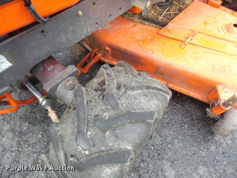 image for item DH2509 2004 Kubota BX2230D MFWD tractor