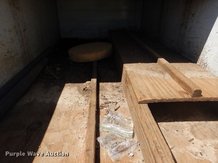 image for item DH2523 2005 Chevrolet Silverado 2500HD utility bed pickup truck