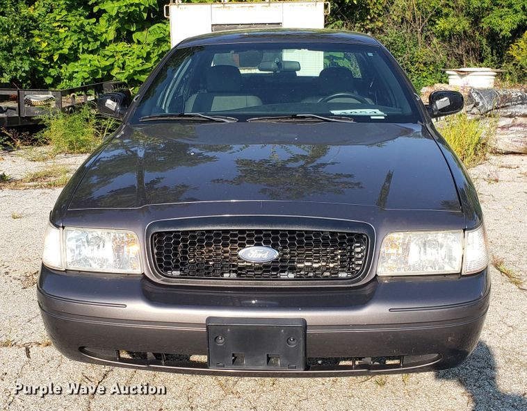 image for item DH2827 2008 Ford Crown Victoria Police Interceptor