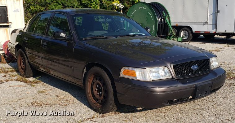 image for item DH2827 2008 Ford Crown Victoria Police Interceptor