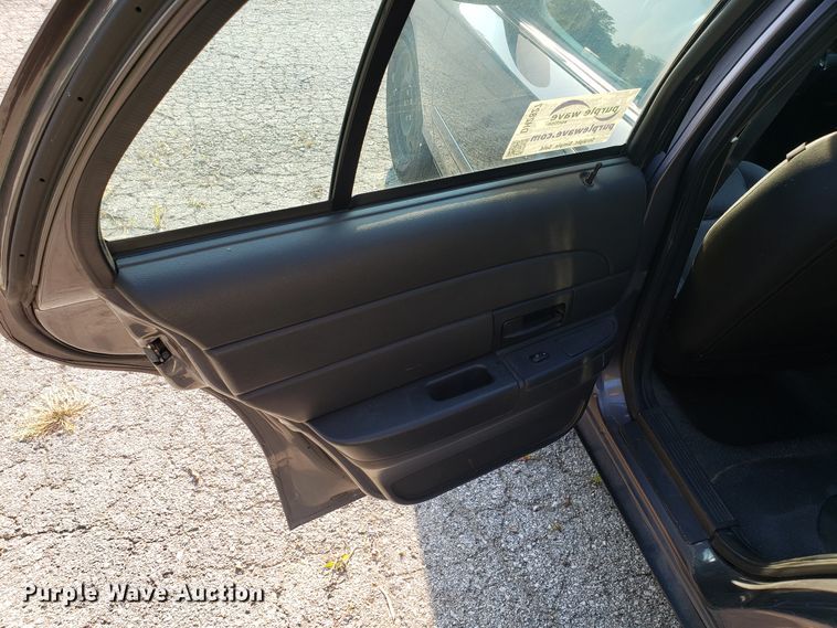 image for item DH2827 2008 Ford Crown Victoria Police Interceptor