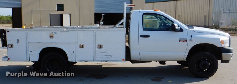 image for item DH5249 2008 Dodge Ram 3500 utility bed pickup truck