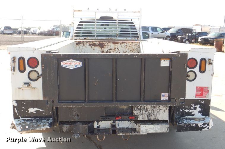 image for item DH5249 2008 Dodge Ram 3500 utility bed pickup truck