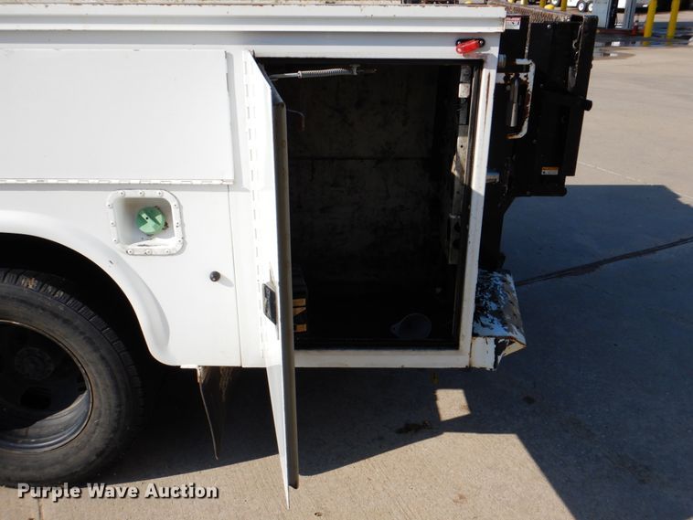 image for item DH5249 2008 Dodge Ram 3500 utility bed pickup truck