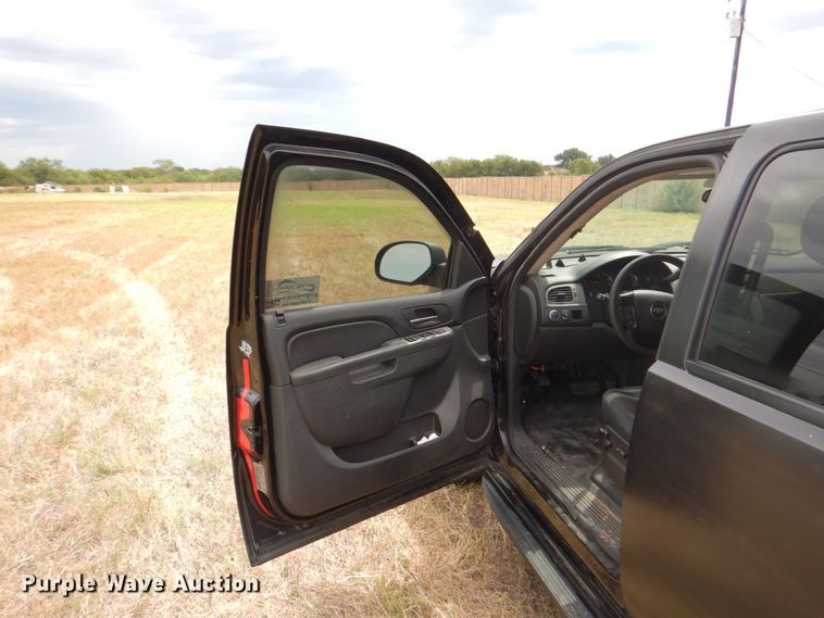 image for item DH5253 2013 Chevrolet Tahoe Police SUV