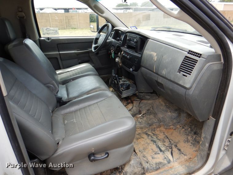 image for item DH5255 2008 Dodge Ram 3500 utility bed pickup truck