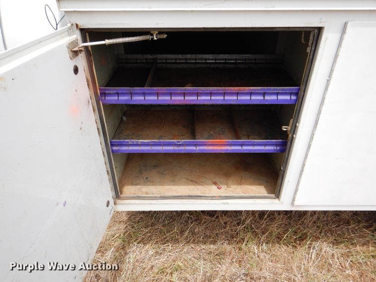 image for item DH5255 2008 Dodge Ram 3500 utility bed pickup truck