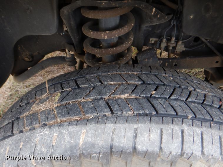 image for item DH5255 2008 Dodge Ram 3500 utility bed pickup truck