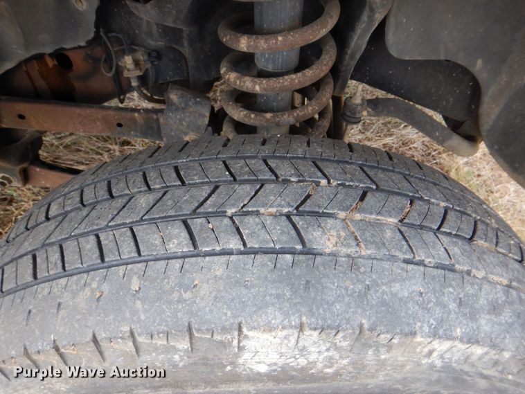 image for item DH5255 2008 Dodge Ram 3500 utility bed pickup truck