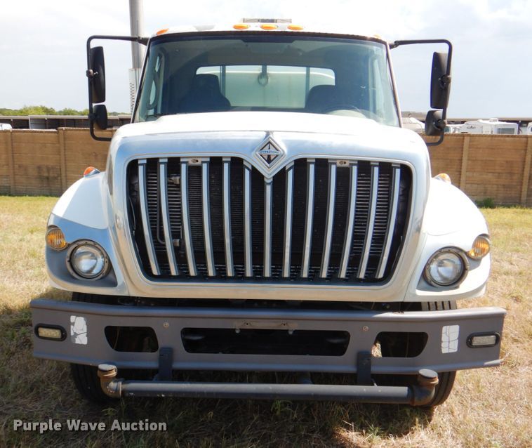 image for item DH5257 2008 International WorkStar 7300 water truck