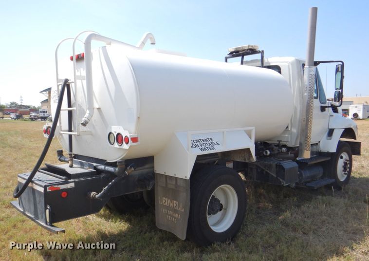 image for item DH5257 2008 International WorkStar 7300 water truck