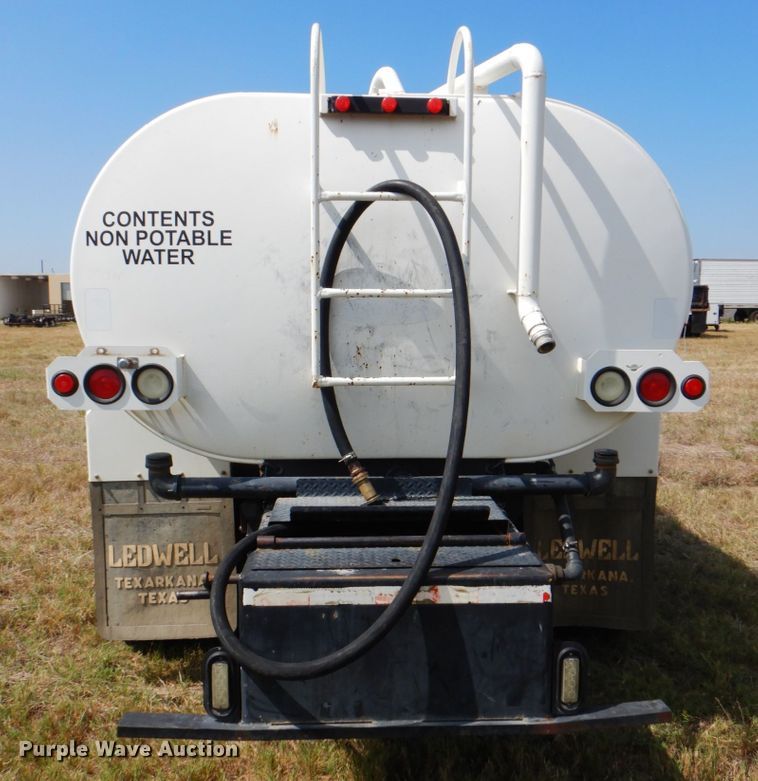 image for item DH5257 2008 International WorkStar 7300 water truck