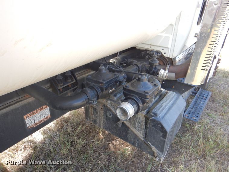 image for item DH5257 2008 International WorkStar 7300 water truck