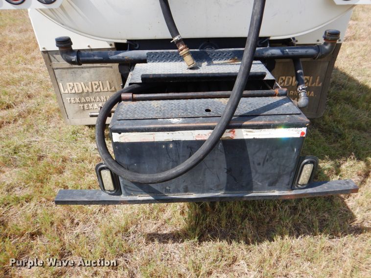 image for item DH5257 2008 International WorkStar 7300 water truck