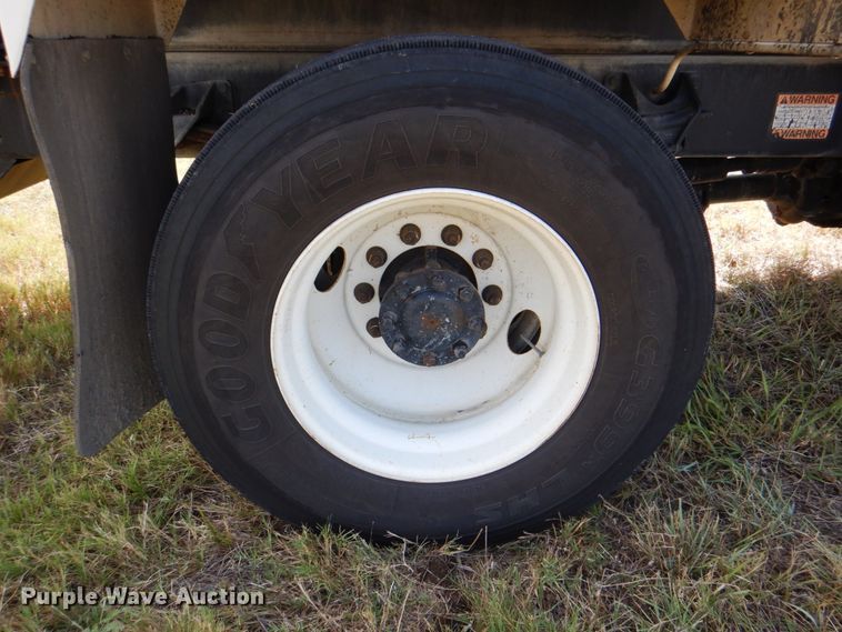 image for item DH5257 2008 International WorkStar 7300 water truck