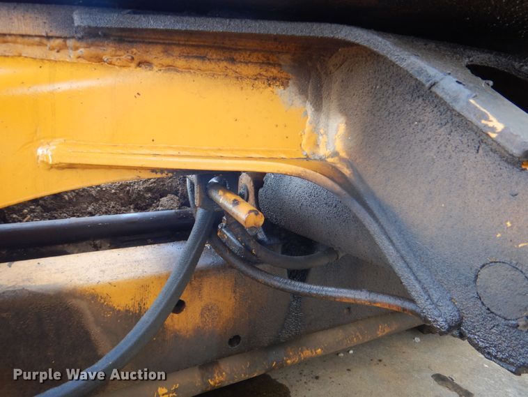 image for item DH5258 1990 John Deere 670B motor grader