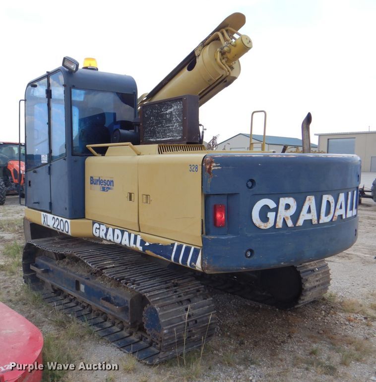 image for item DH5259 2000 Gradall XL2200 excavator