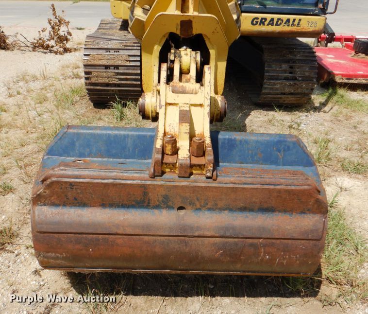 image for item DH5259 2000 Gradall XL2200 excavator