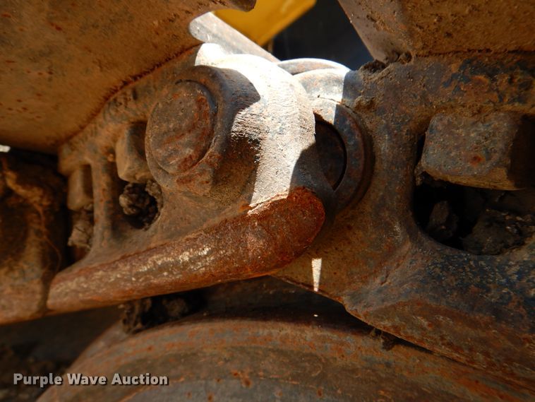 image for item DH5259 2000 Gradall XL2200 excavator