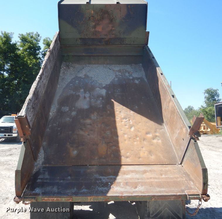 image for item DH6074 1986 Am General M929A1 dump truck