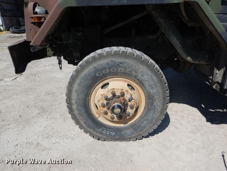 image for item DH6074 1986 Am General M929A1 dump truck