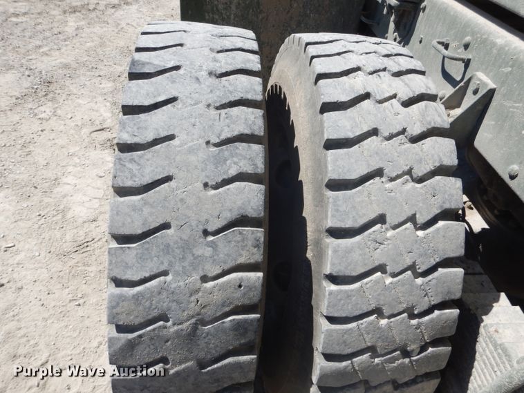 image for item DH6074 1986 Am General M929A1 dump truck