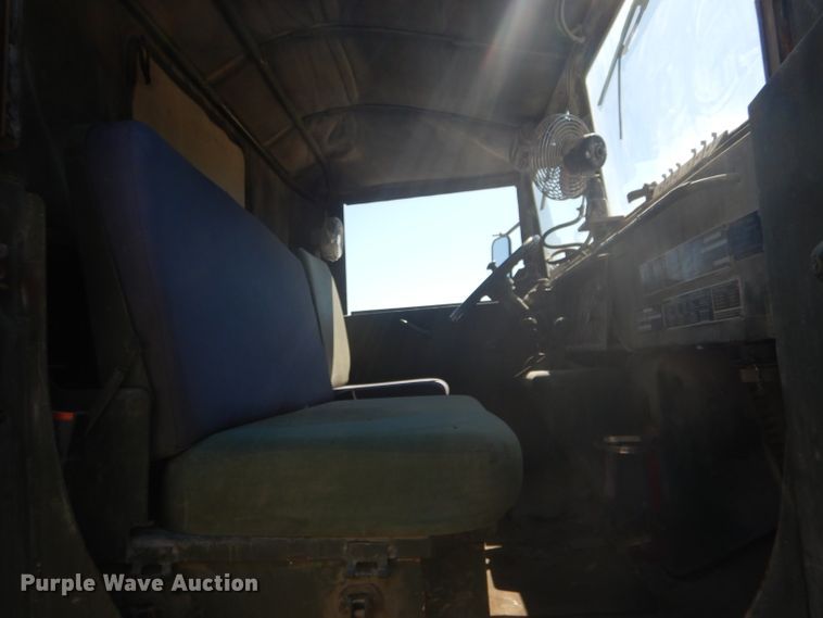 image for item DH6076 1985 Am General M929 dump truck