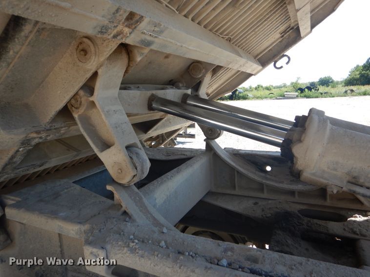 image for item DH6076 1985 Am General M929 dump truck