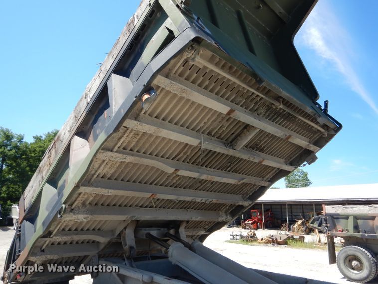 image for item DH6077 1991 Am General M929A2 dump truck