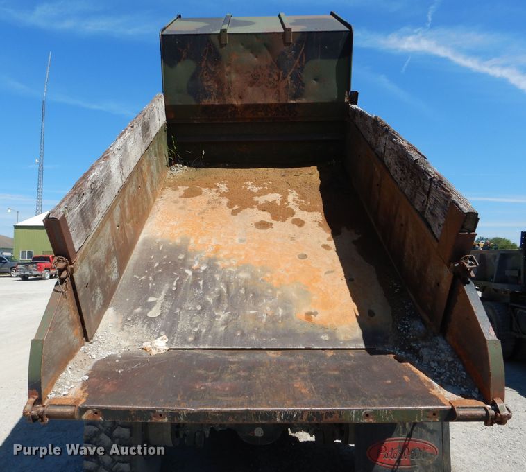 image for item DH6077 1991 Am General M929A2 dump truck