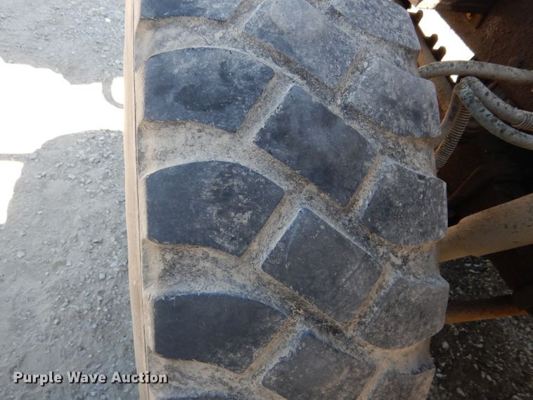 image for item DH6077 1991 Am General M929A2 dump truck