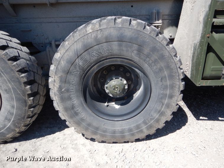 image for item DH6077 1991 Am General M929A2 dump truck