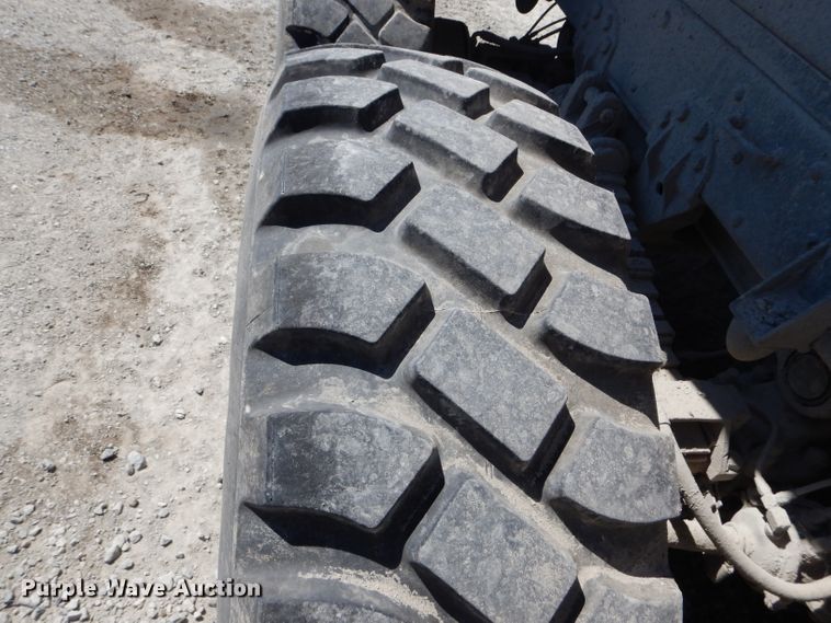 image for item DH6077 1991 Am General M929A2 dump truck