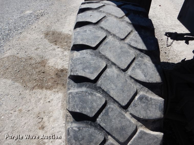 image for item DH6077 1991 Am General M929A2 dump truck