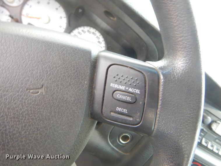 image for item ED9476 2005 Dodge Ram 1500 Quad Cab pickup truck