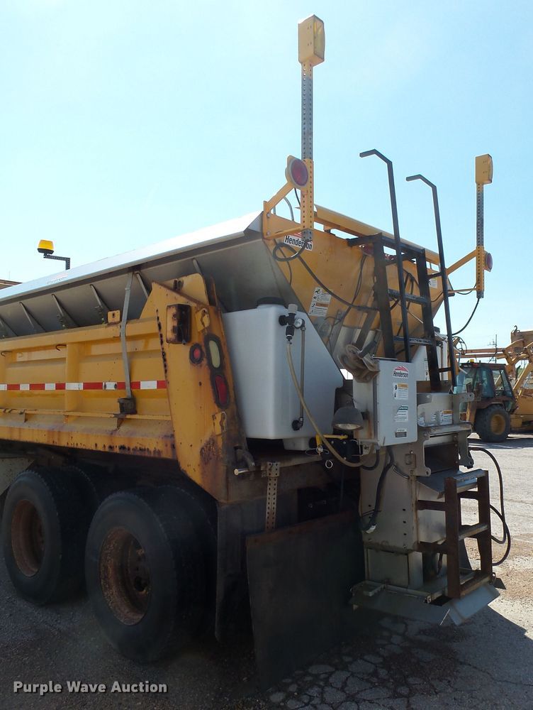 image for item EF9542 2001 Sterling LT9511 dump truck