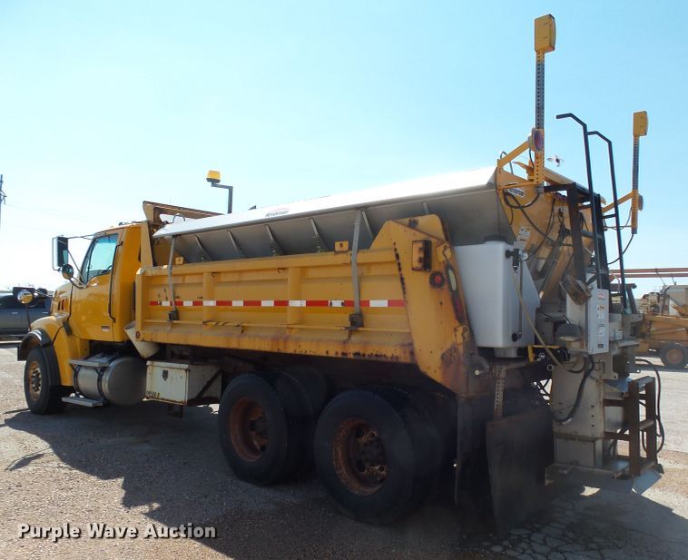 image for item EF9542 2001 Sterling LT9511 dump truck