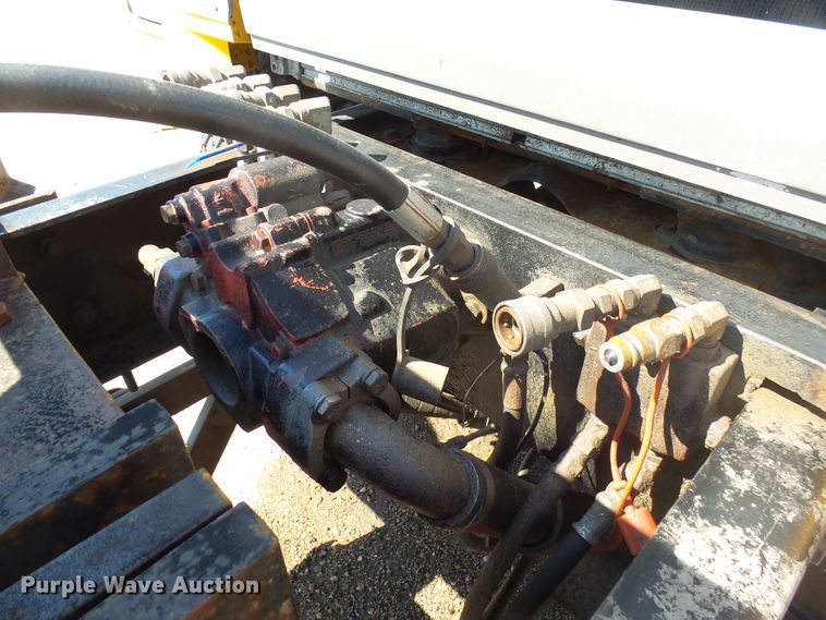 image for item EF9542 2001 Sterling LT9511 dump truck